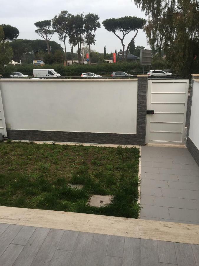 Apartamento Sosta Rock Casal Palocco Exterior foto